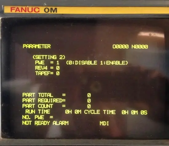 FANUC 0-M kontrol ünitesi parametre ekranı: Setting 2, PWE, part total ve run time
