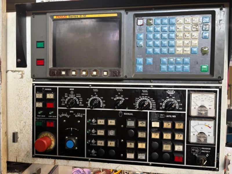 Fanuc 0-M CNC control unit screen